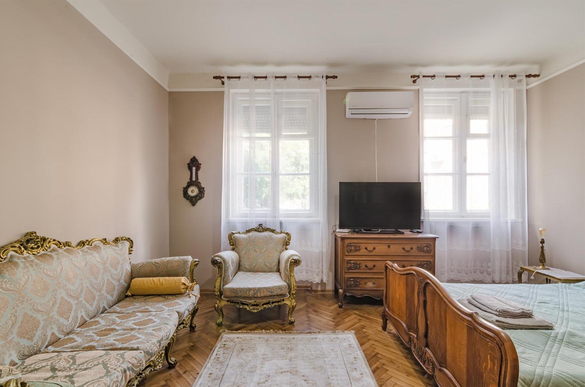 Апартамент Гардения Appartement Varna Buitenkant foto